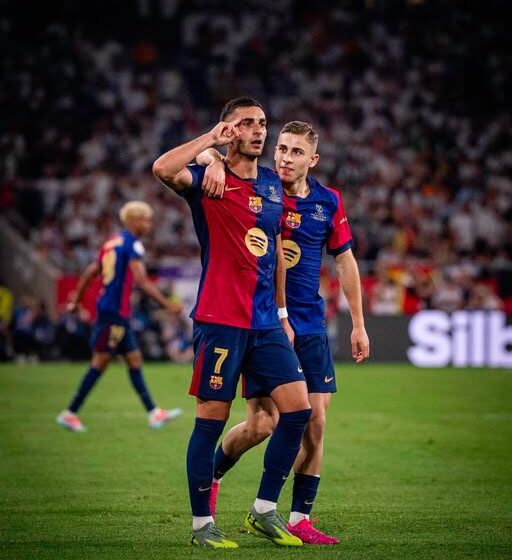 فوز برشلونة بكأس الملك يسيطر على اهتمام العراقيين