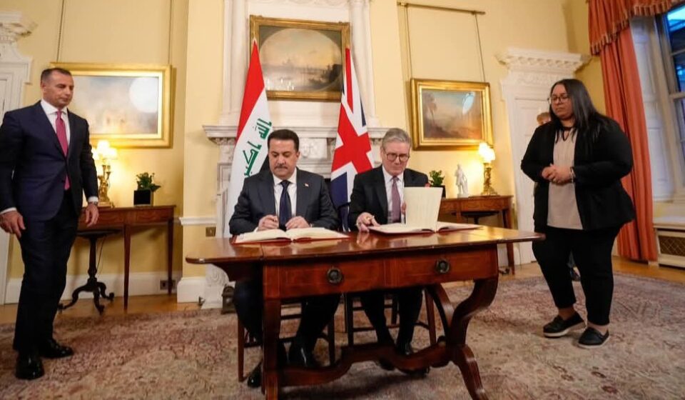 اتفاقيات العراق وبريطانيا تهيمن على النقاشات وردود فعل متباينة
