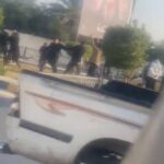 أنصار الصدر يزيلون جدارية لقادة فصائل في بغداد