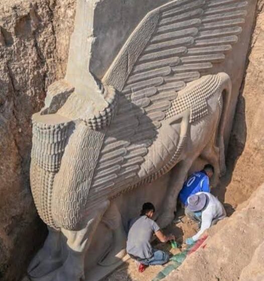 Discovery of Assyrian Winged Bull in Mosul