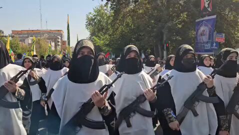 Iran’s “Feda’iyan-e Iran” Military Parade